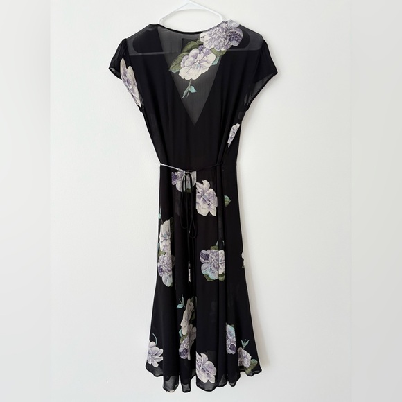 Reformation Black Lilac Floral Carina Midi Wrap Tie Dress Size Small - Picture 4 of 7